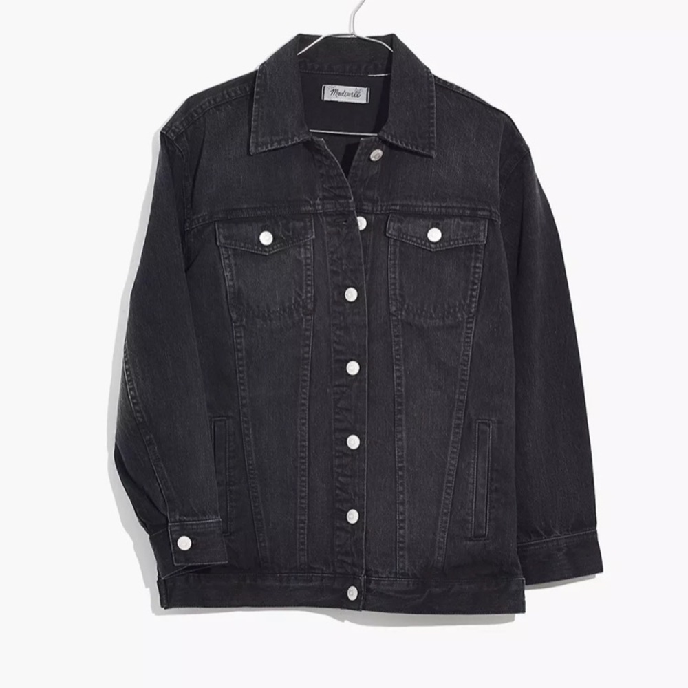 NWOT Madewell oversized jean jacket in lunar wash medium